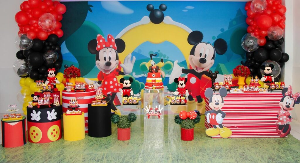 Decoração de festa infantil Mickey e Minnie