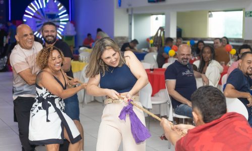 Brincadeira com adultos - Molecada Kids