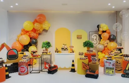 Decoração infantil tema escavadeira