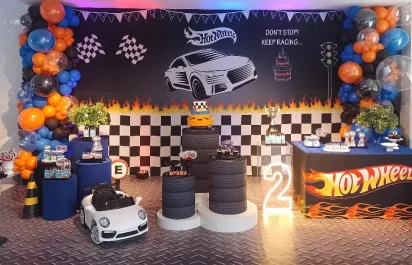 Decoração de hotwheels